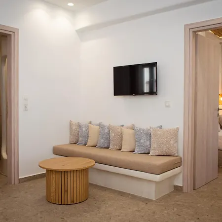 Отель Anais Of Naxos 3*
