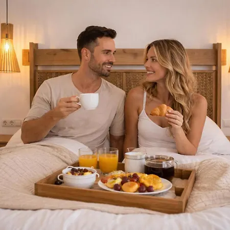 Szálloda Anais Of Naxos 3*