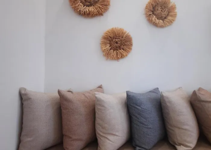 Anais Of Naxos Szálloda 3*