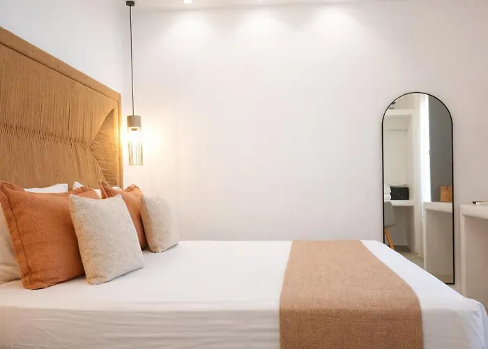 Anais Of Naxos 3* Ajía Ána