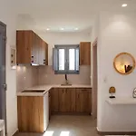 Anais Of Naxos Hotell 3*