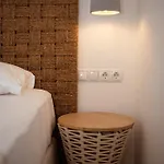 Anais Of Naxos Hotell