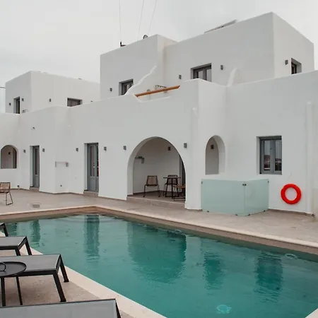 Anais Of Naxos Hotel