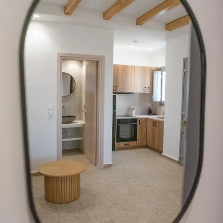 Hotel Anais Of Naxos 3*